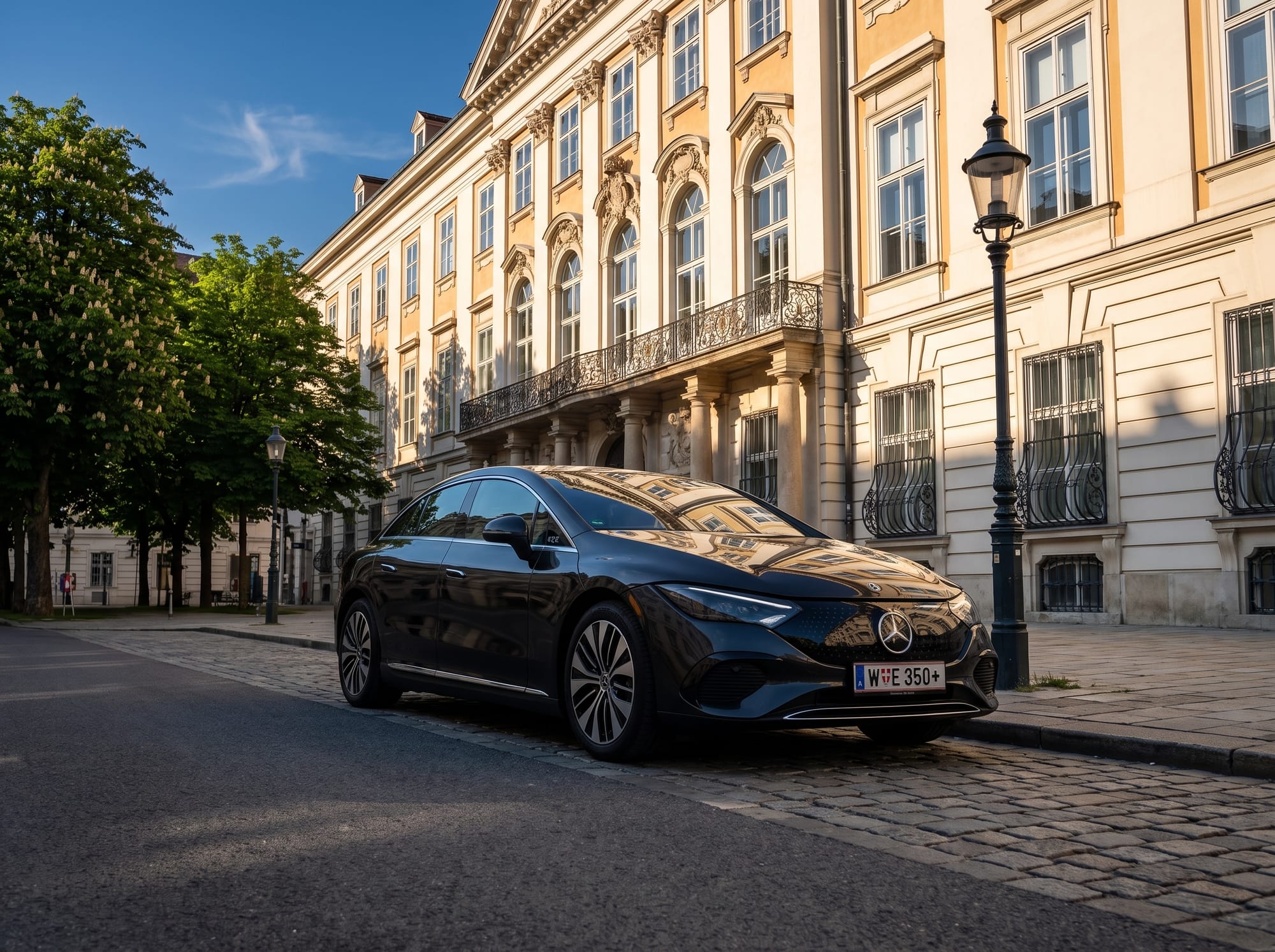 Mercedes EQE — Ansicht 1