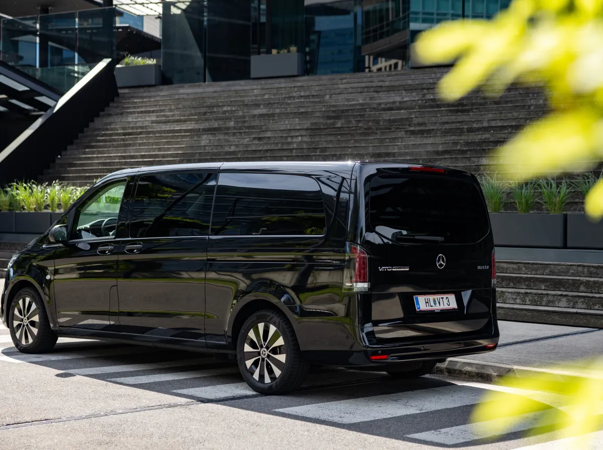 Mercedes-Benz Vito — Van